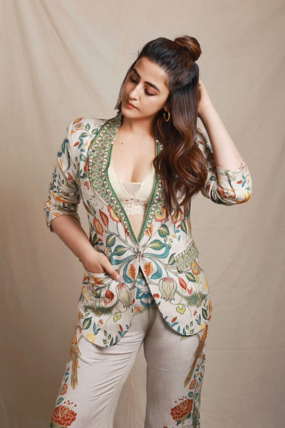 Nupur Sanon in Alena Matching Set