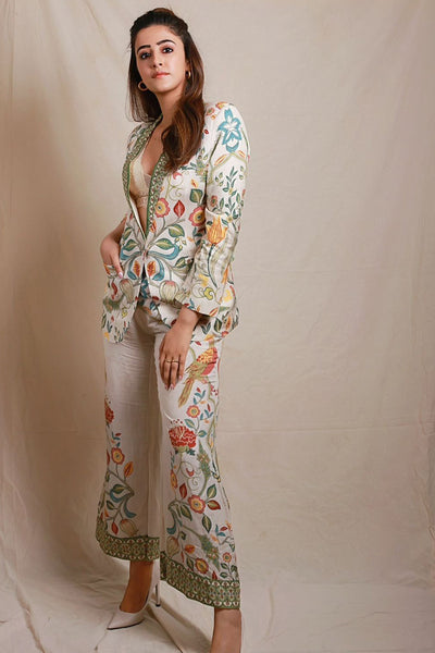 Nupur Sanon in Alena Matching Set