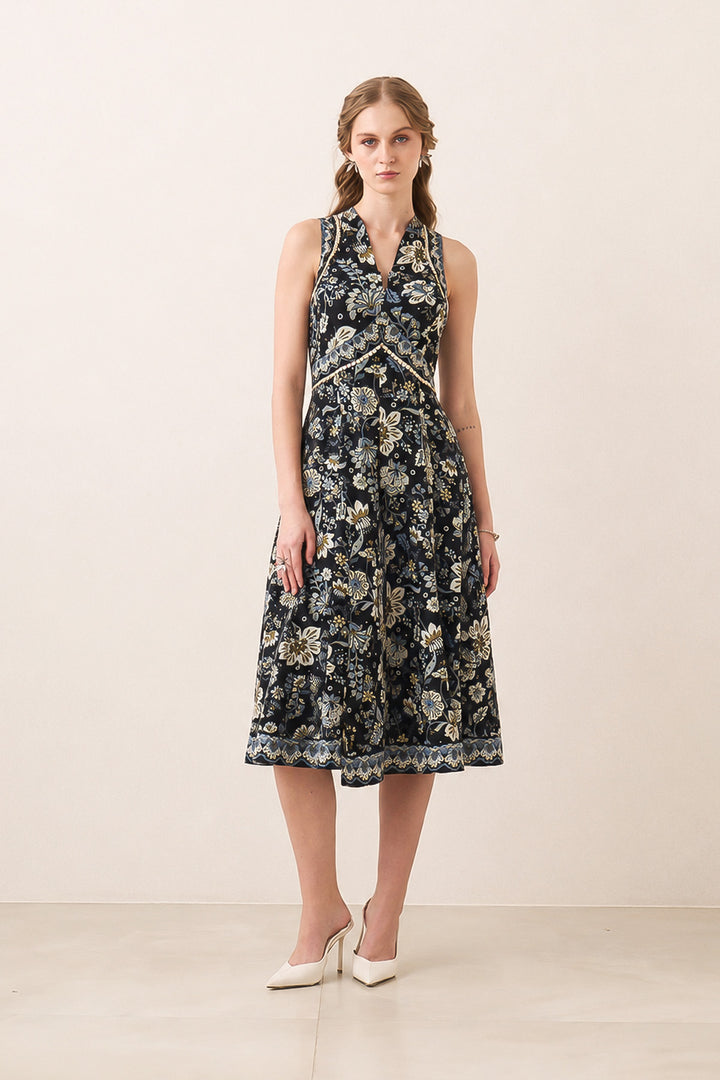 Florisque Black Dress