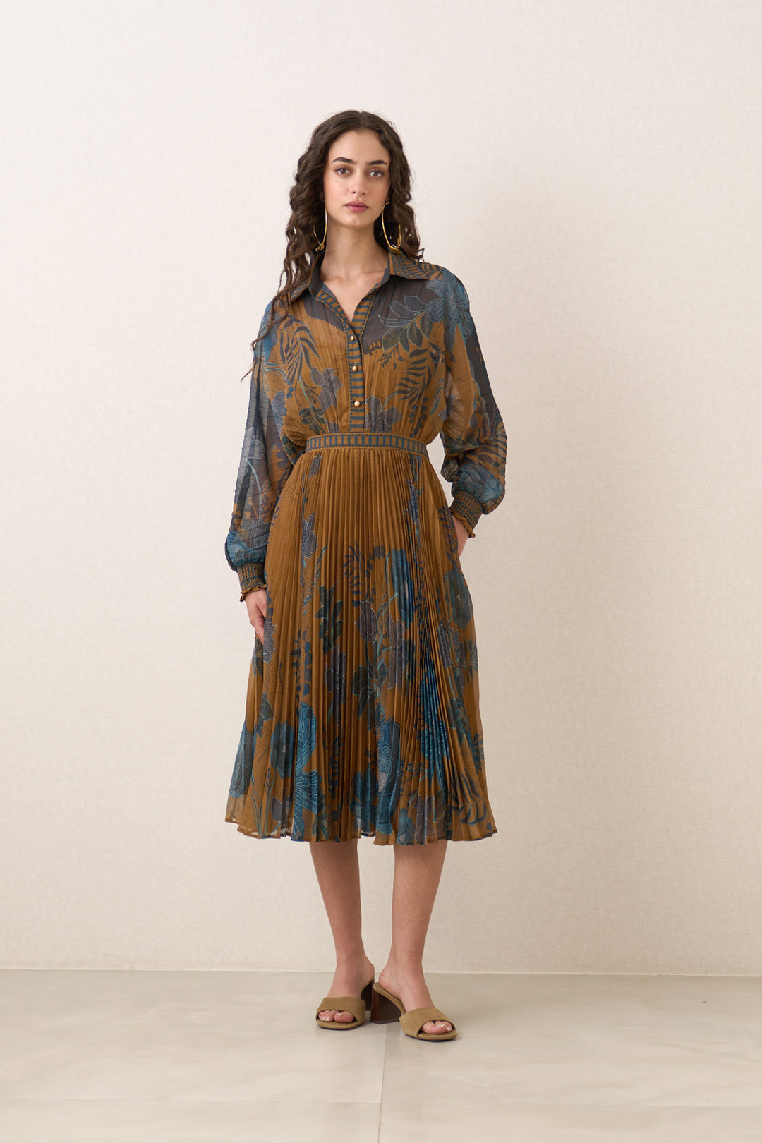Cally Sleeved Pleated Dress