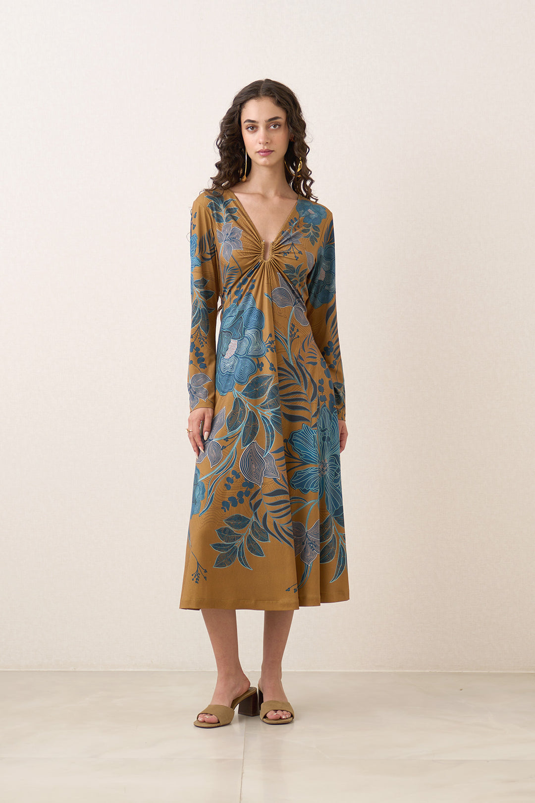 Yavira Gathered Midi Dress