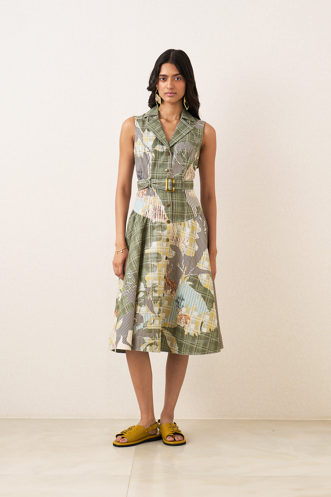 Bela Knotch Collar Tler Dress