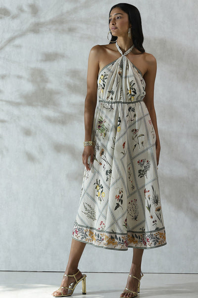 Sini Shetty in Allison Dress