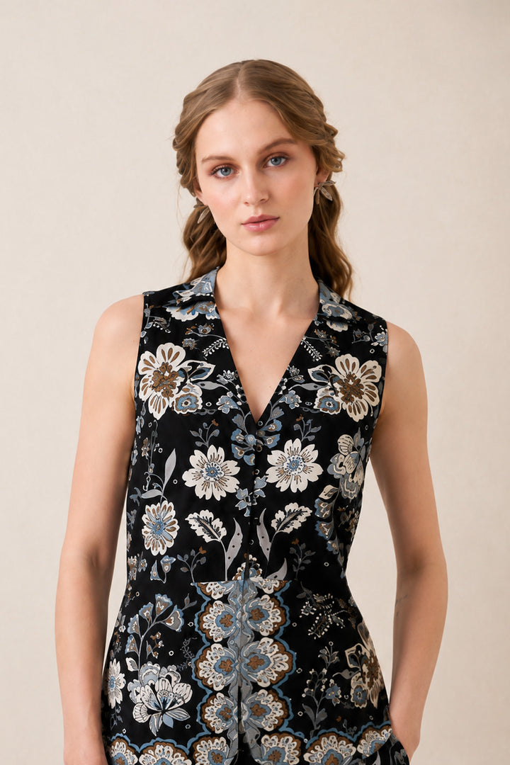 Mirevane Waist Coat and Shorts
