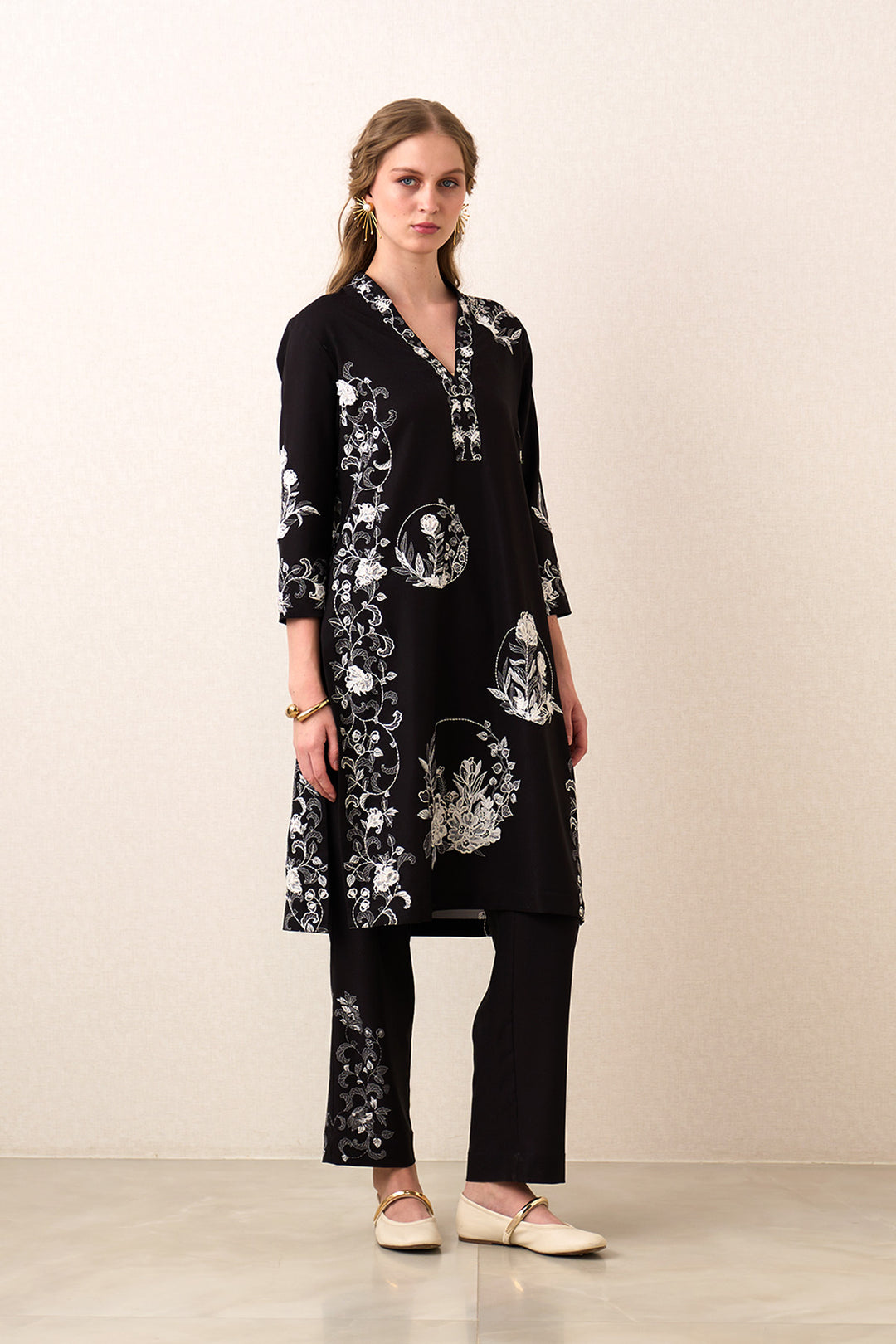 Nysera Monochrome Tunic Set