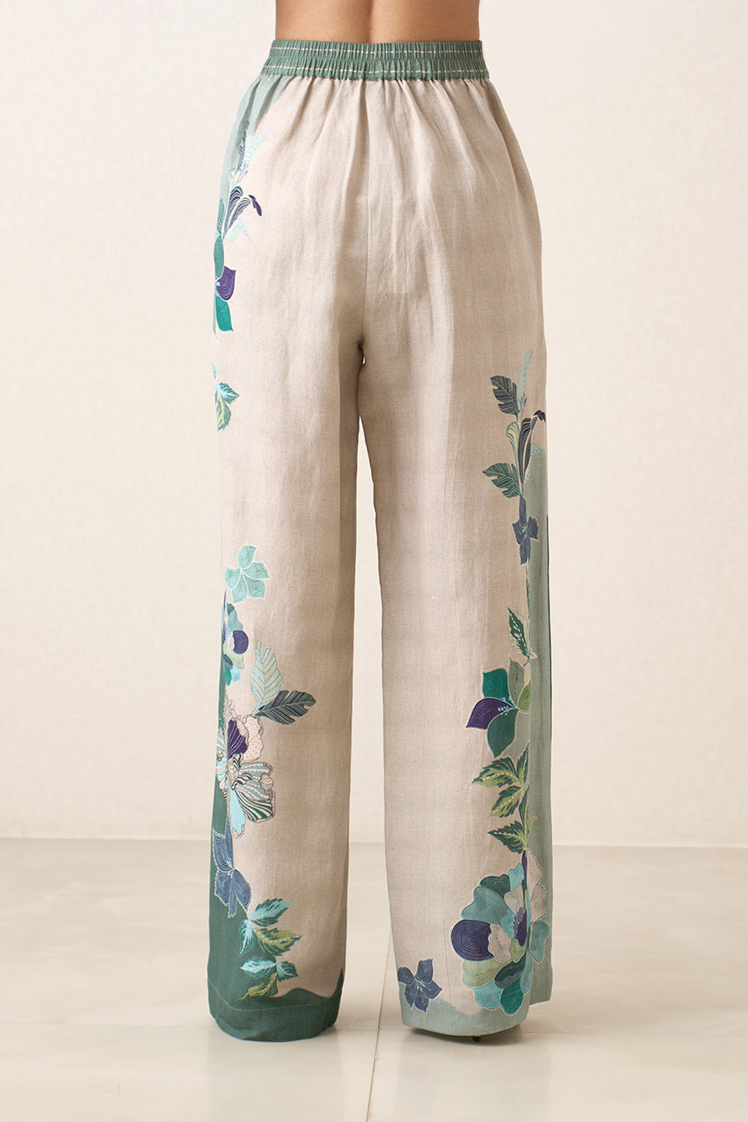 Zafia High Waisted Pant