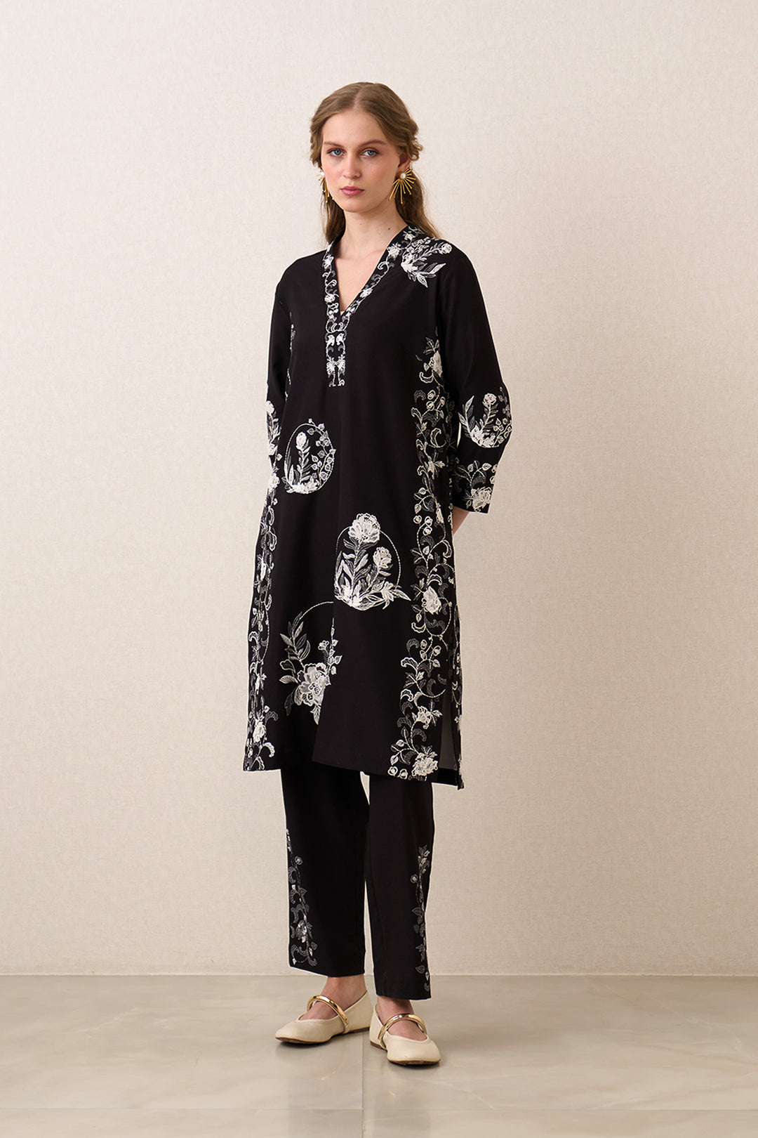 Nysera Monochrome Tunic Set