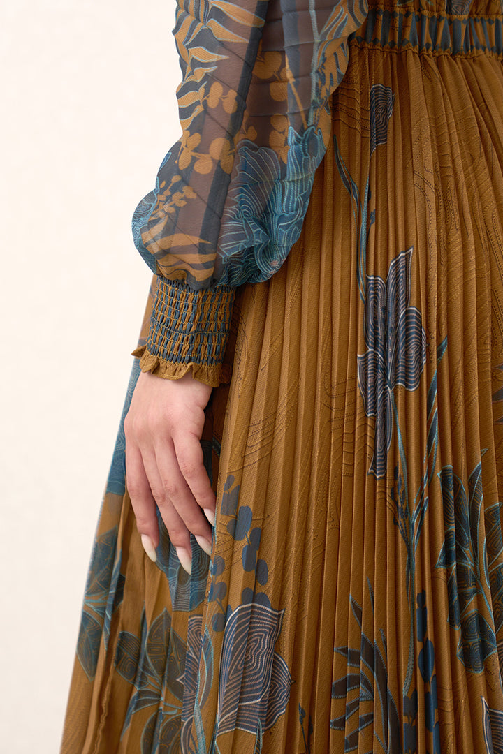 Cally Sleeved Pleated Dress