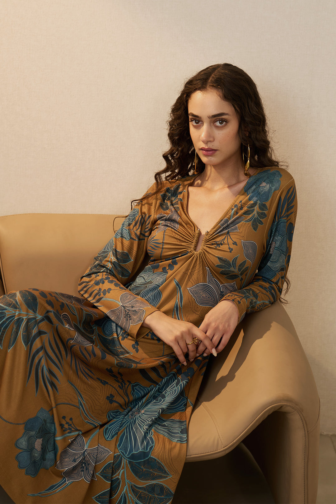 Yavira Gathered Midi Dress