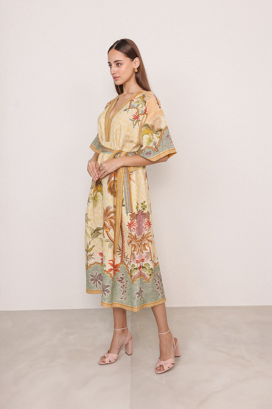 oversized midi dress Oversized Midi Dress with Feathers US 12