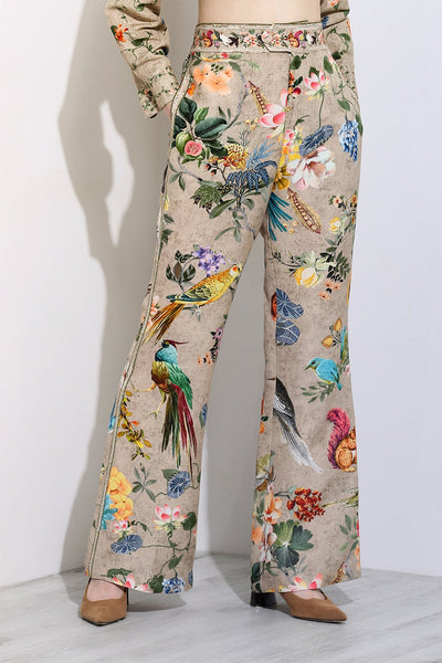 Mira Rajput in Ilina Bootleg Pants