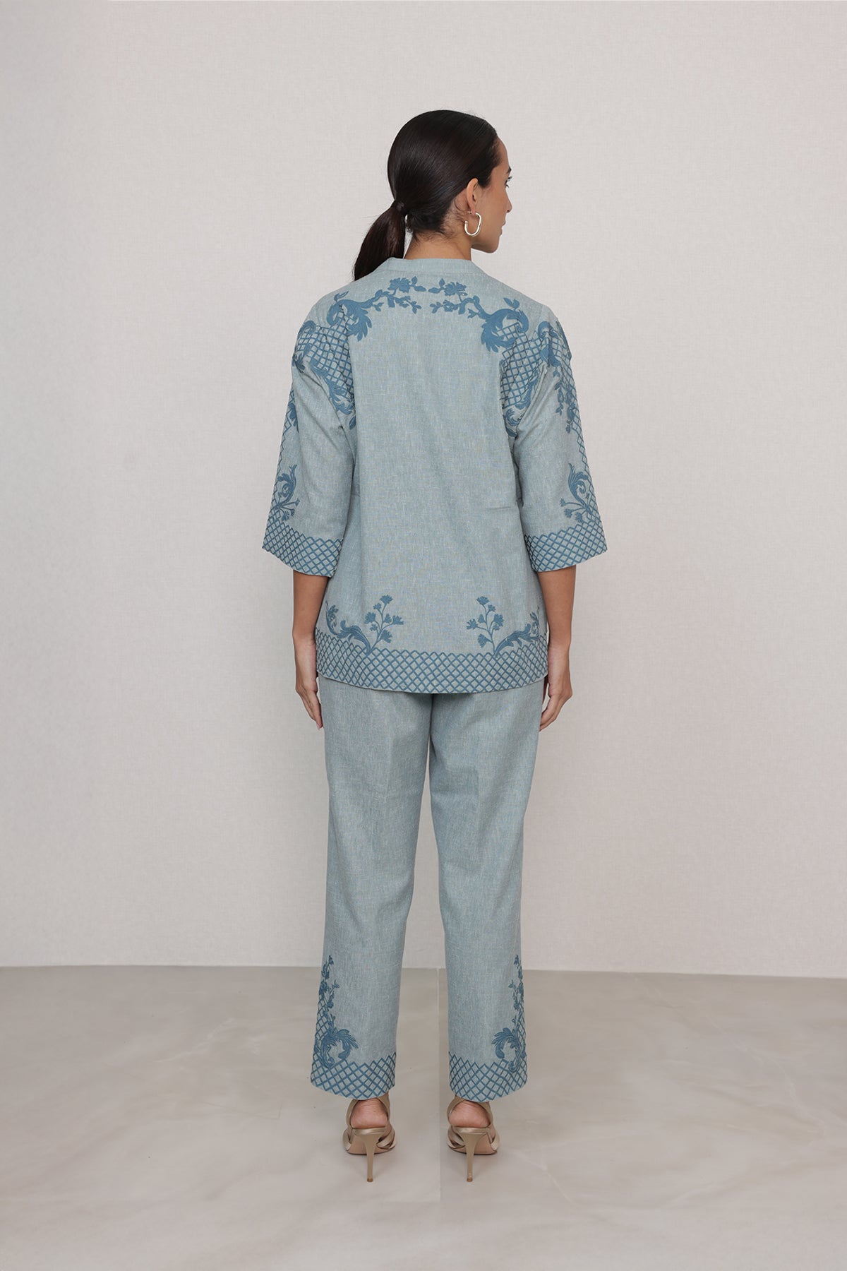 Ranna Gill Sovana Co-Ord Set in Blue Poly Flex with floral print.