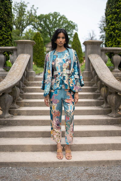 Elaris Knotch Collar Jacket