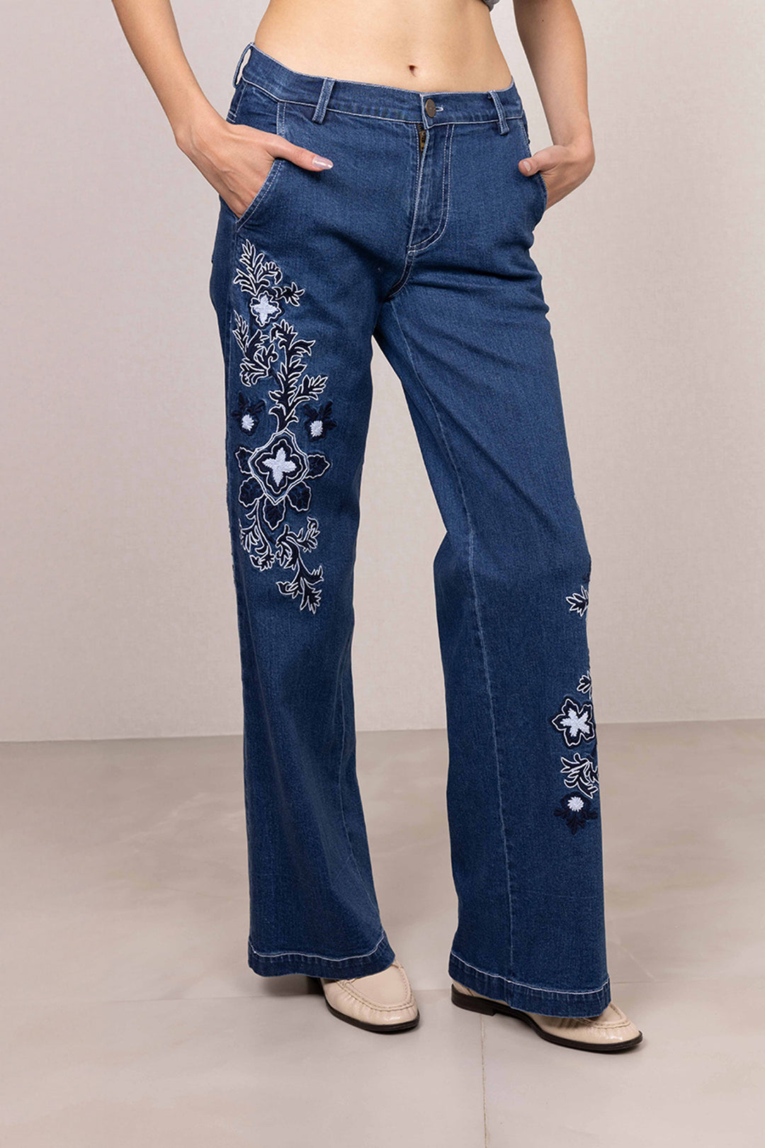 Tavin Wide Leg Pants