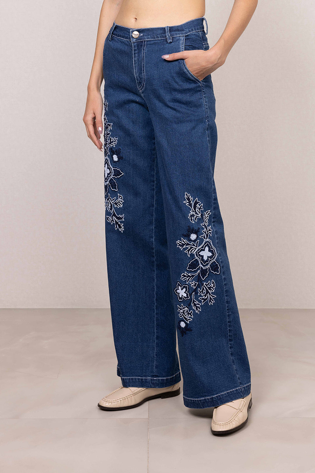 Tavin Wide Leg Pants