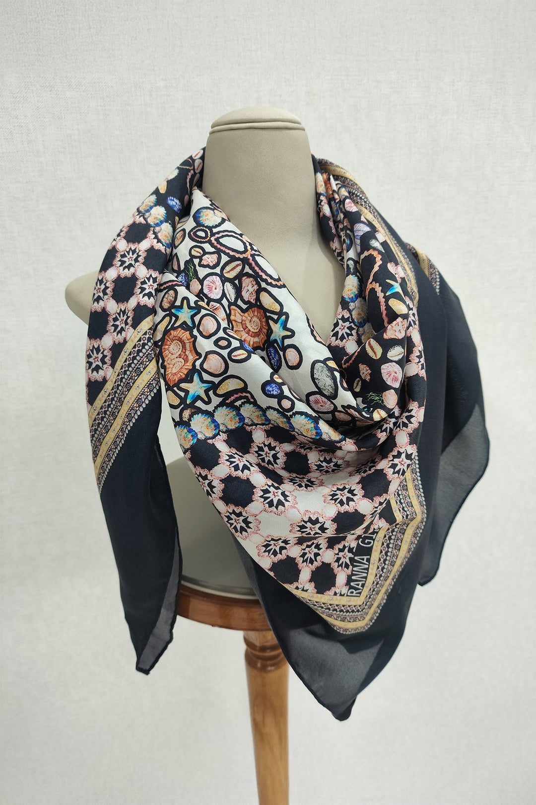 Boca Muse Scarf