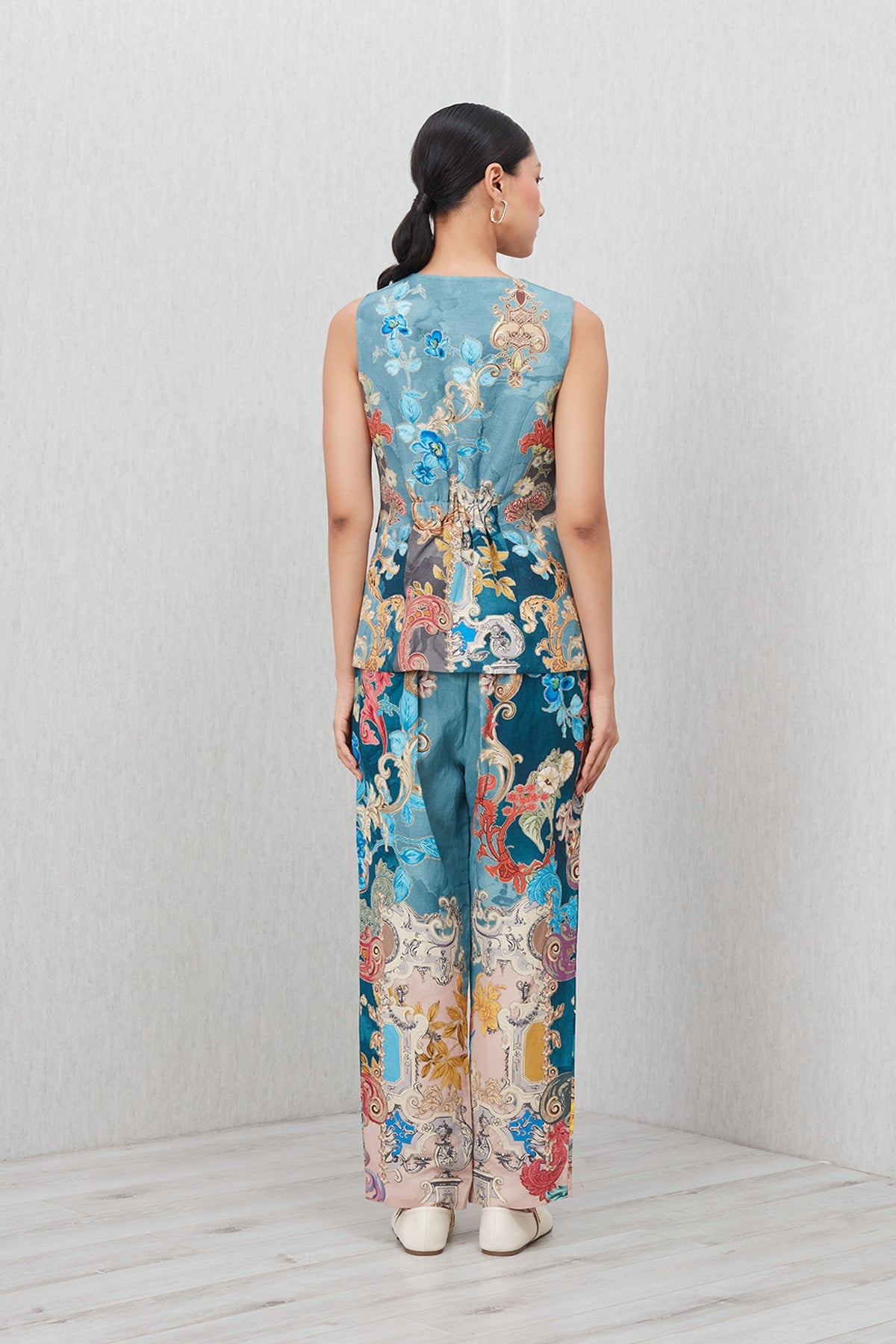 Ranna Gill Soline Round Neck Waist Coat in Baroque print linen viscose with floral appliques 