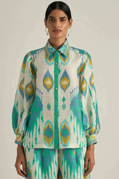 Kareena Kapoor in Lydia Blouse