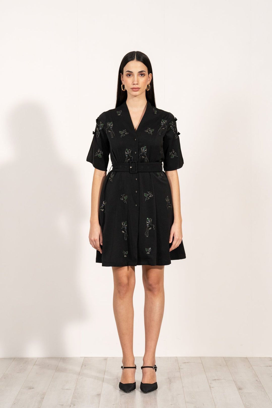 Robe Noire Robe One Step 2020 Claudia V Neck Midi Dress – Ranna Gill