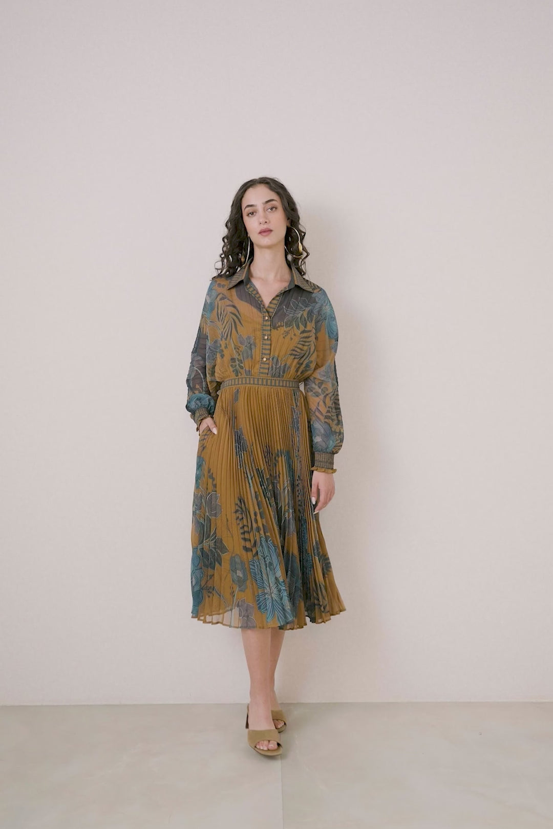 Cally Sleeved Pleated Dress