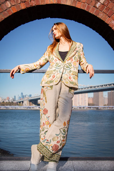 Misu in Alena Jacket Set