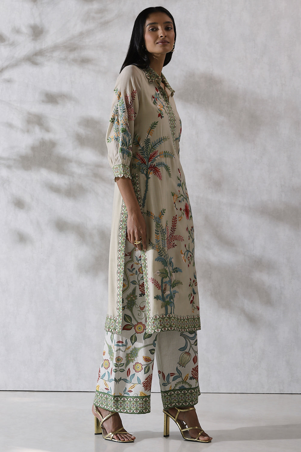 Kira Tunic