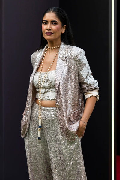 Alisha Pekha in Camil Matching set